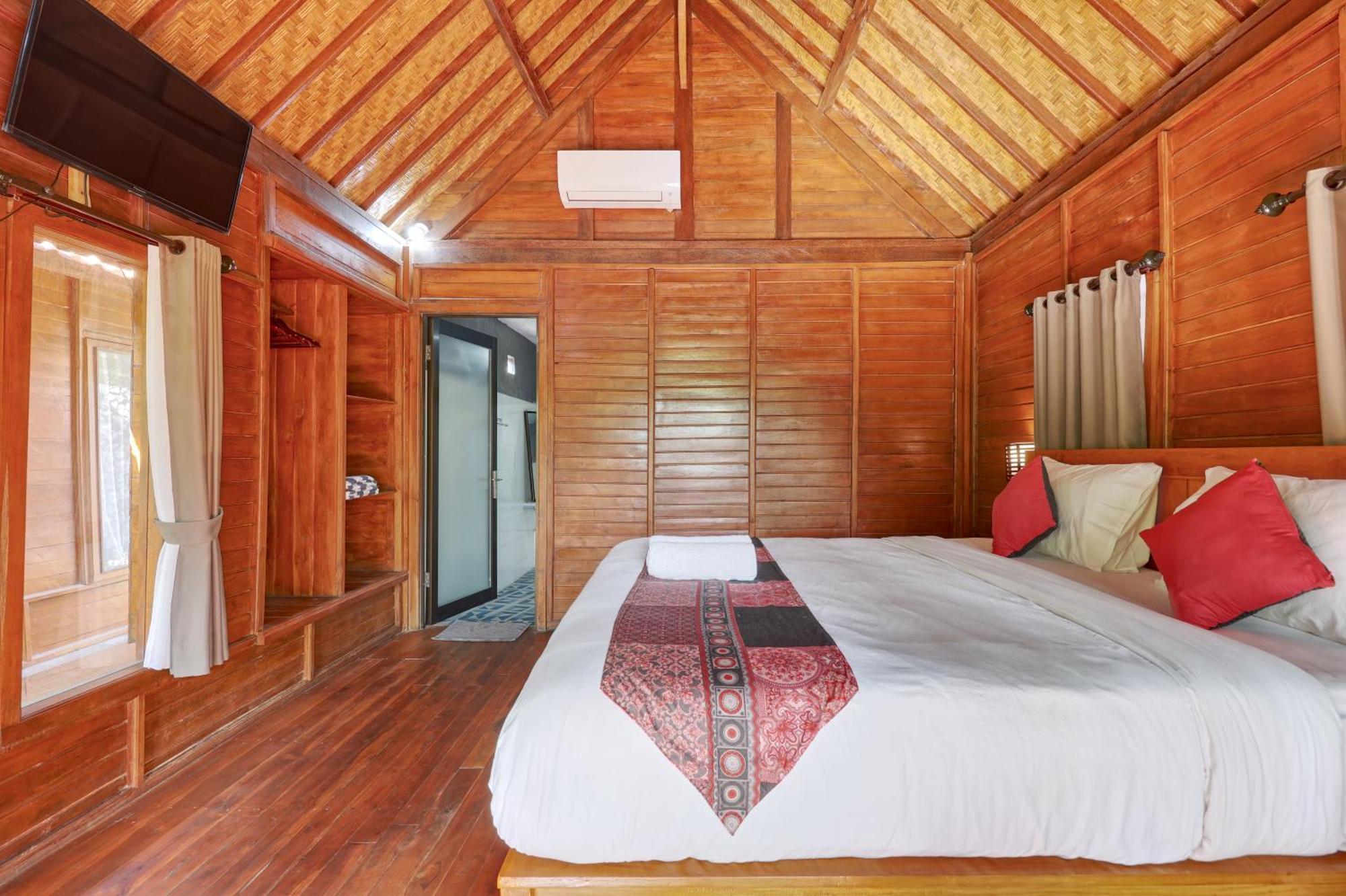 Ss Pangket Bungalow Toyapakeh 객실 사진