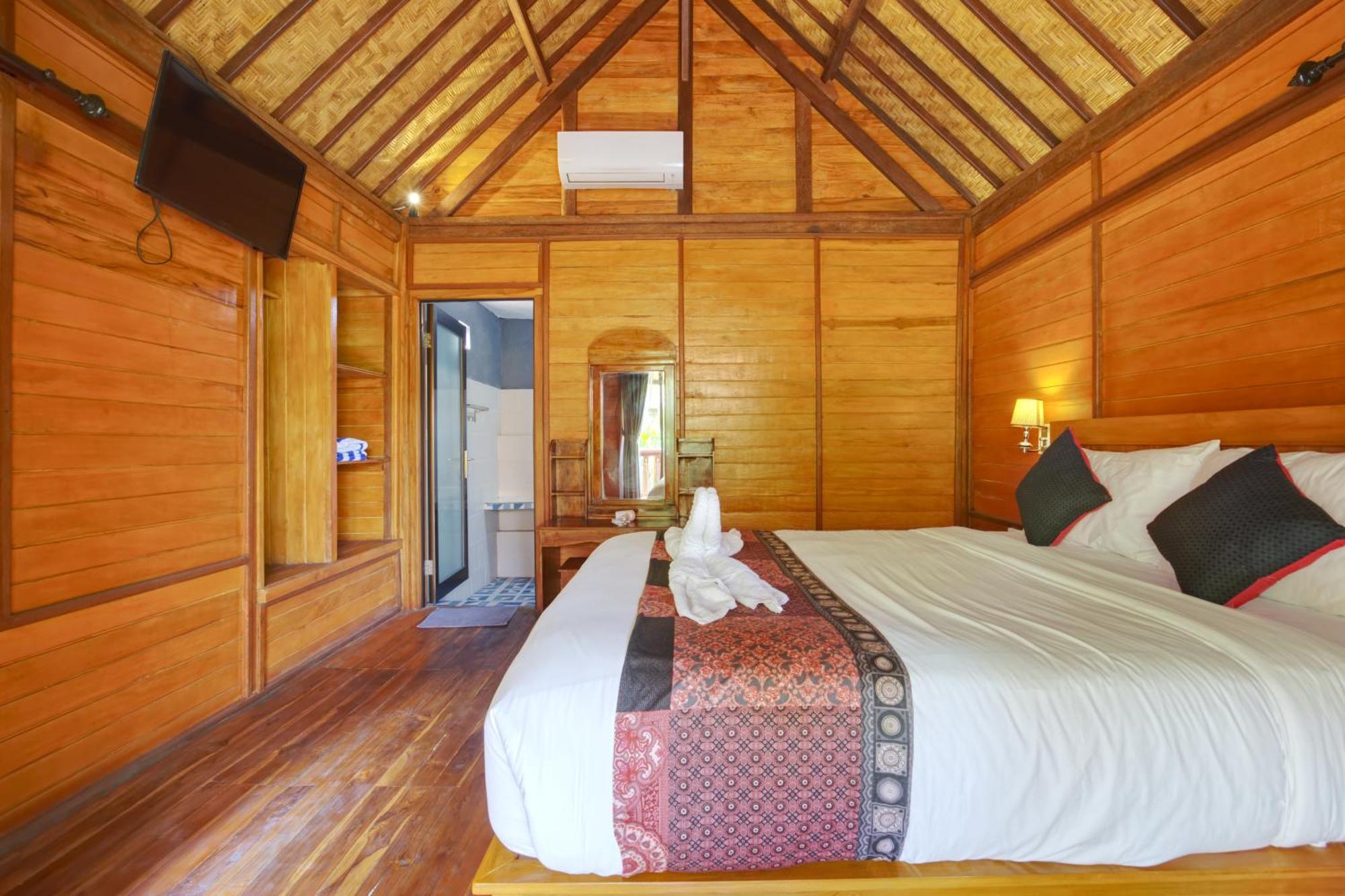 Ss Pangket Bungalow Toyapakeh 객실 사진
